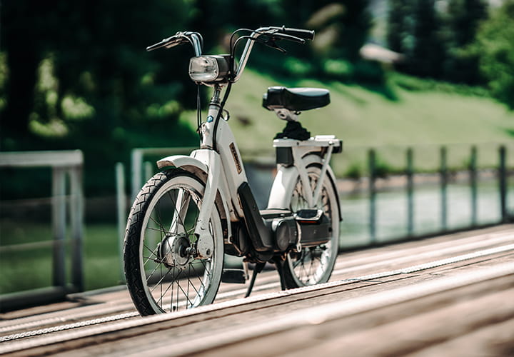 mitas-banner_moped_720x500px-1