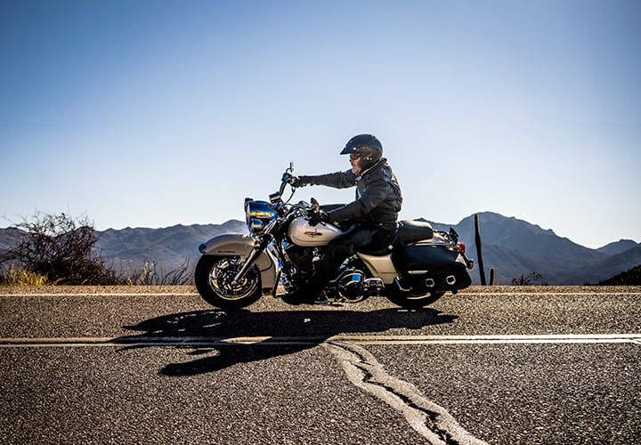 mitas-banner_motorcycle-on-road_custom_720x500px